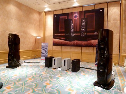 Sửng sốt đồ công nghệ giá 'khủng' của dân chơi Việt