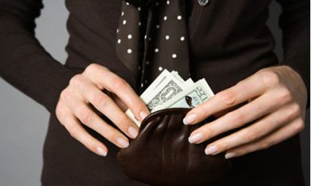 Nàng dâu làm giả hợp đồng lừa mẹ chồng hơn 3 tỷ