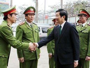 Chủ tịch nước chúc Tết lực lượng an ninh, cảnh sát
