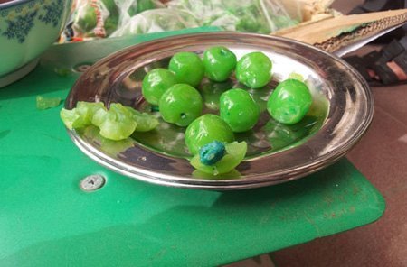 Xuất hiện mứt làm bằng… nhựa tại Cần Thơ?