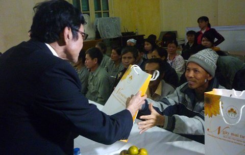 Hàng ngàn bệnh nhân đón Tết trong bệnh viện