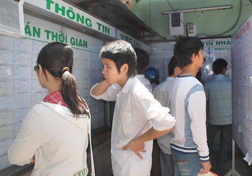 Đắng lòng bán tết kiếm tiền