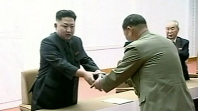 Kim Jong-un xuất hiện lần đầu sau vụ thử hạt nhân