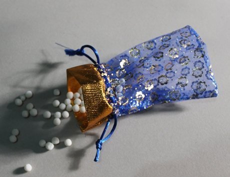 Hiểm họa từ túi thơm siêu rẻ