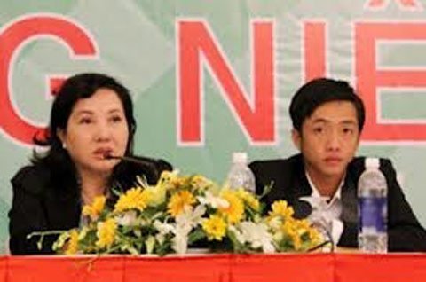 Mẹ con Cường đôla đầu năm kiếm tiền tỷ