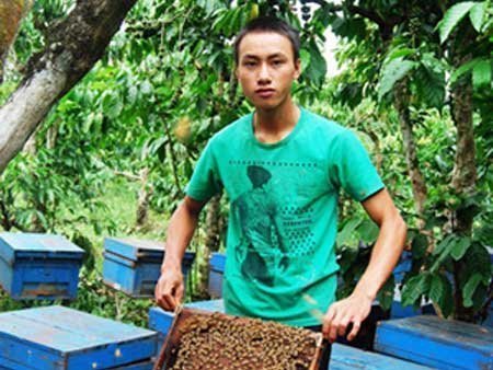 Chàng trai bỏ học kiếm vài trăm triệu/ năm