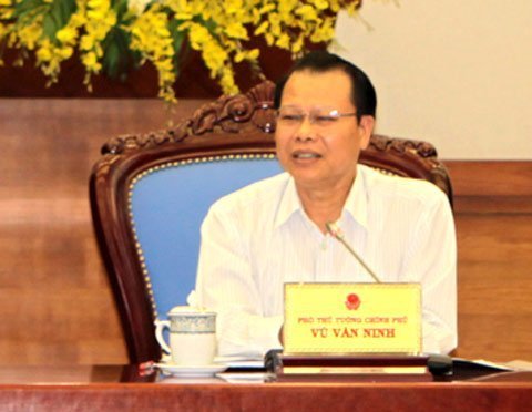 Phó Thủ tướng Vũ Văn Ninh điều hành giao ban Bộ Tài chính