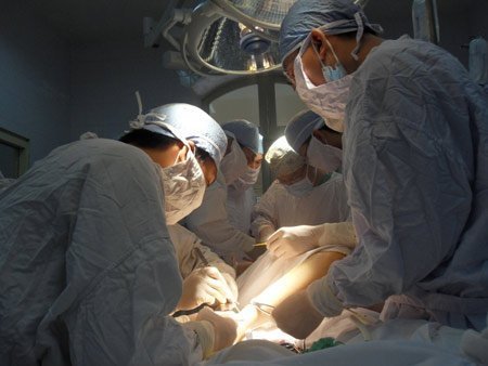 Bi hài chuyện... phẫu thuật ngực