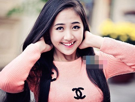 Hot girl lớp 9 giỏi võ, hát hay