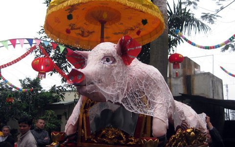 Độc đáo lễ rước “ông lợn” khao quân