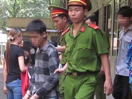 Những gã đàn ông nhí ăn vụng