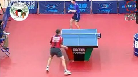 Pha ghi điểm bóng bàn không tưởng