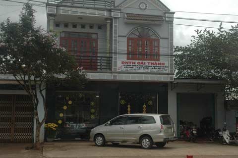 Bà đại biểu HĐND đi xiết nợ nhầm?