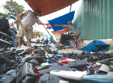 Shopping điện máy “nghĩa địa”