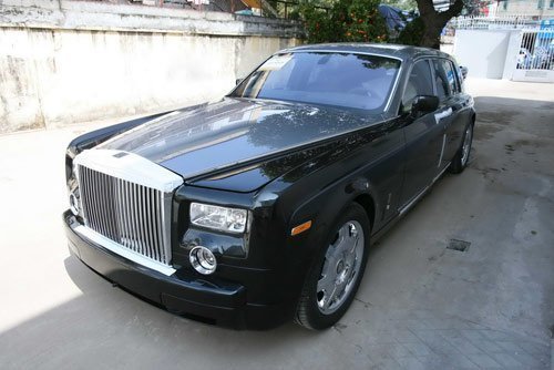 Chi 8.000 USD làm hồ sơ giả trốn thuế siêu xe