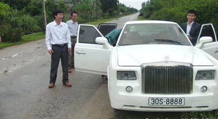 Người Việt đã “chế” thành công xe siêu sang Rolls-Royce