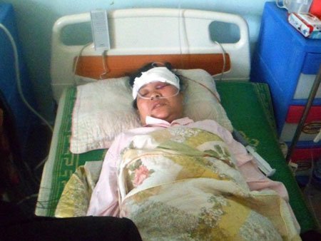 Phụ huynh 'xử nhau' vỡ đầu vì...con trẻ