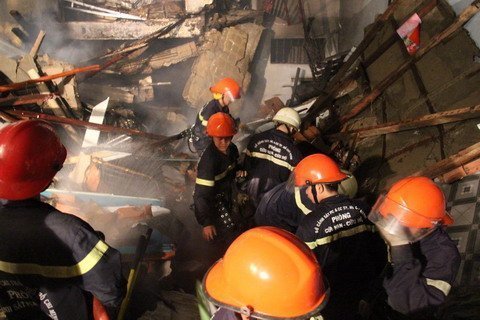 Tìm xác nạn nhân từ vết máu và mùi nước hoa