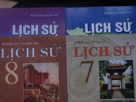Giáo viên dạy sử: 'Không được im lặng trước sự thật'
