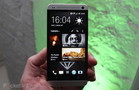 Smartphone ồ ạt đổ bộ VN trong tháng 3