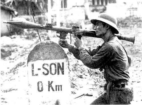 Sự kiện 1979 và giới hạn của im lặng