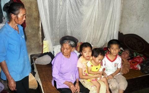 Cứu chồng tự tử, vợ chết theo để lại 3 con