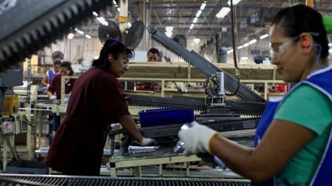 Trung Quốc 'làm mưa, làm gió' bên kia bán cầu