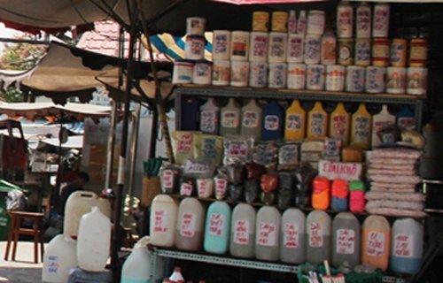 Biến hương liệu tổng hợp thành 'nước giải khát nguyên chất'