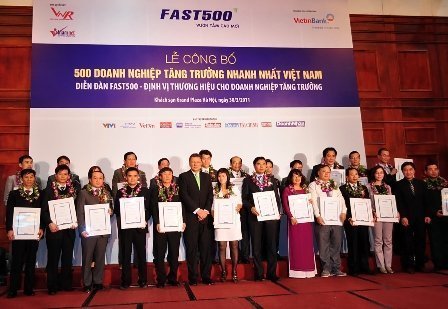 DN Việt tìm cách gỡ thế bí để tăng trưởng