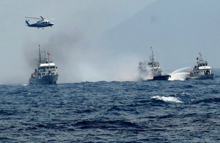 TQ lần đầu điều không-hải tuần tra Biển Đông
