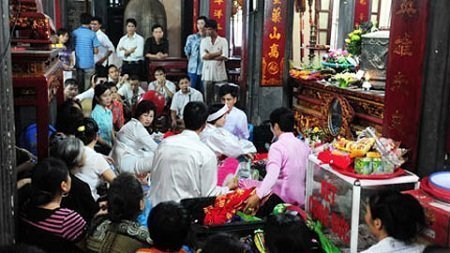 Nhờ người âm... lãnh đạo doanh nghiệp