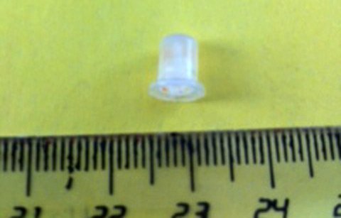Uống vắc-xin, bé trai suýt chết vì mắc dị vật