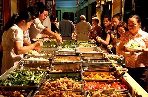 Xấu hổ vì trí thức Việt cũng 