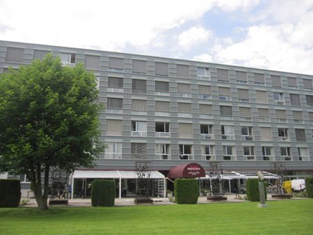 Sang Thụy Sĩ học trường Vatel danh giá