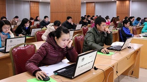HN: Thi tuyển công chức phải có chứng chỉ về CNTT