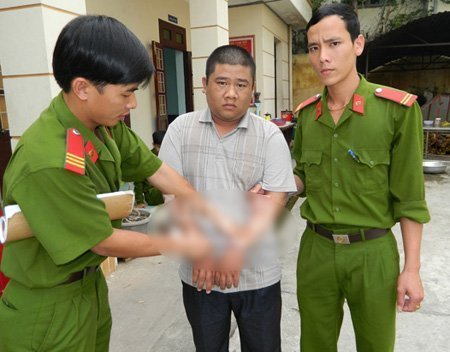 Nữ giáo viên 