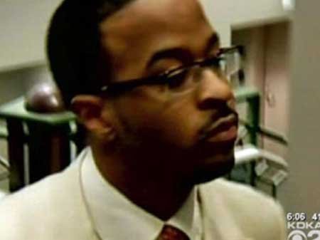 Thầy giáo ép nữ sinh nhảy khiêu dâm