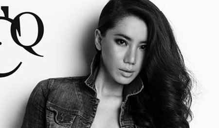 Chung Thục Quyên tung ảnh nude: Nghệ thuật hay khoe thân?