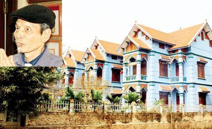 Hiếm có: Đại gia đình ở biệt thự, ăn cơm tập thể