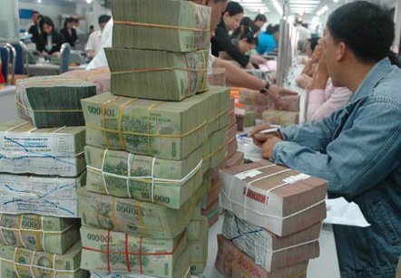 Đại gia phòng thân: Tiền tươi đầy túi