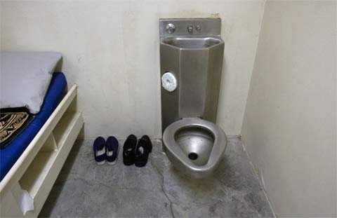 Cận cảnh cuộc sống trong nhà tù Guantanamo
