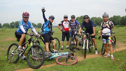 Niềm đam mê... ê mông