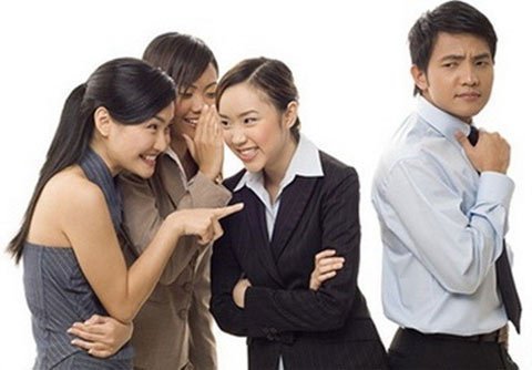 Hãi hùng với trai công sở quá ngoa ngoắt
