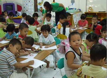 Cô dạy 'nhanh như gió' và nỗi khổ của phụ huynh