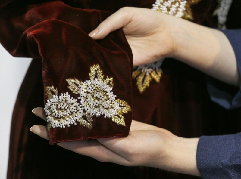 BST váy áo trị giá 25 tỉ của công nương Diana