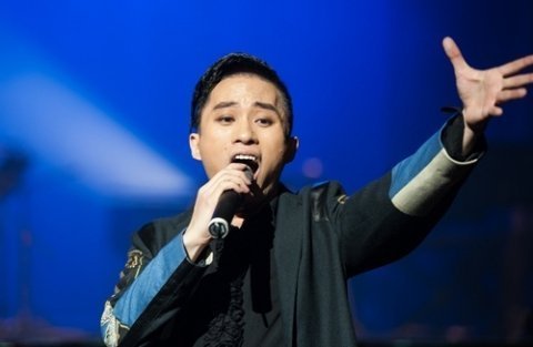 Tùng Dương - gương mặt trẻ tiêu biểu 2012