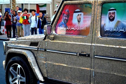 Phong trào phủ tiền xu lên xe sang