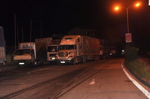 Tai nạn cạnh hầm Hải Vân, 4 người thương vong