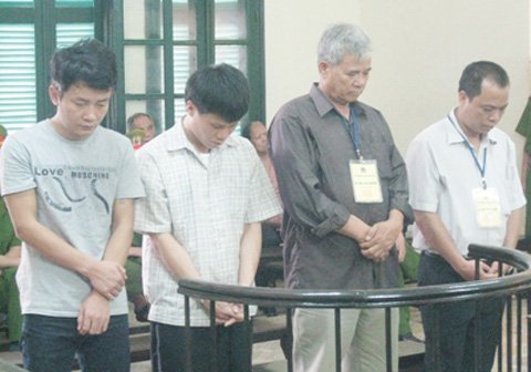 Nữ quái Hải Phòng cả gan bắt cóc người giữa sân tòa án