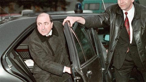 Nhà tài phiệt Boris Berezovsky chết do treo cổ